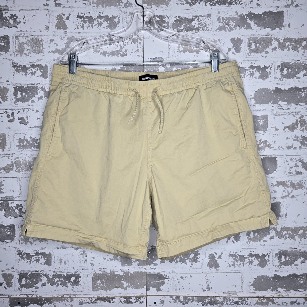 BONOBOS Shorts Mens Large Tan Pull-On Elastic Waist "Anywhere 7-inch" Sailing